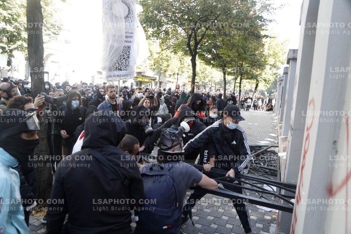 Protesta e Thirrur nga Studentet ne Tirane