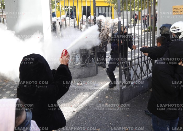 Protesta e Thirrur nga Studentet ne Tirane