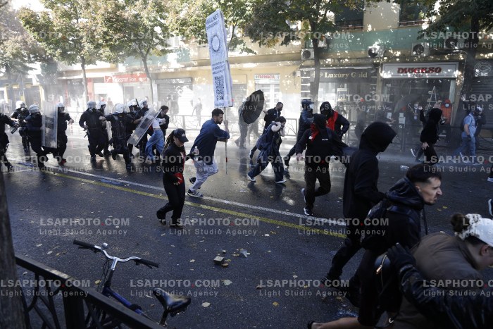 Protesta e Thirrur nga Studentet ne Tirane