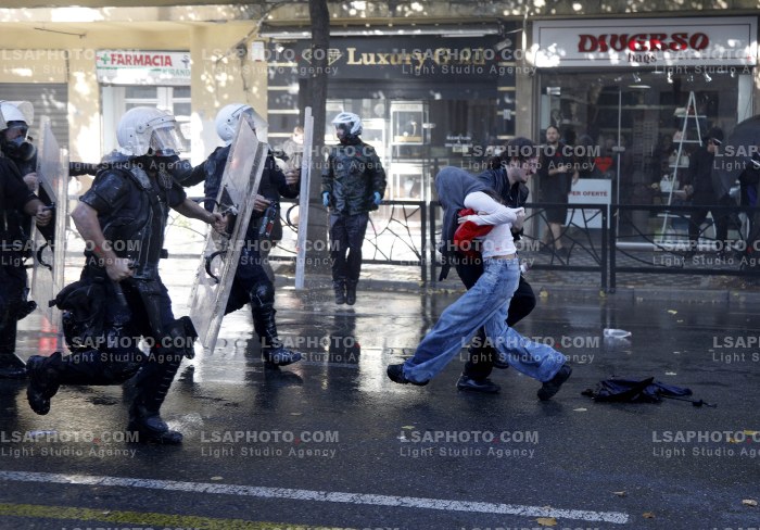 Protesta e Thirrur nga Studentet ne Tirane