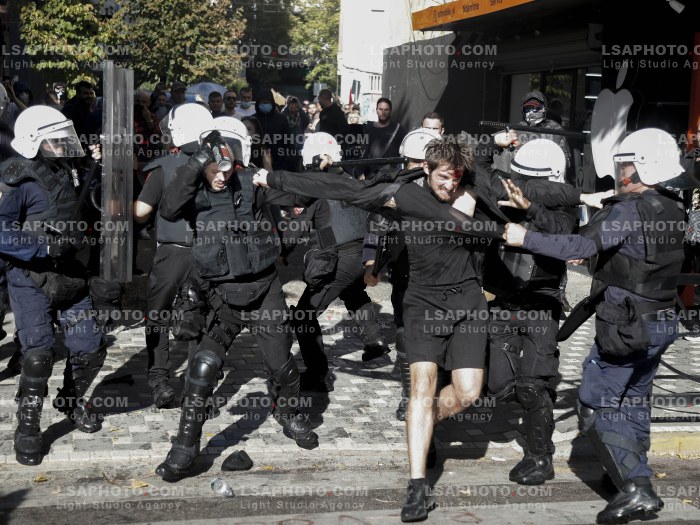Protesta e Thirrur nga Studentet ne Tirane