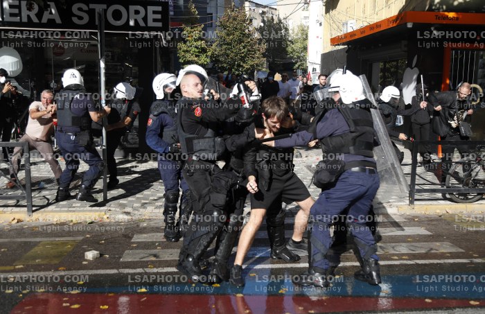 Protesta e Thirrur nga Studentet ne Tirane