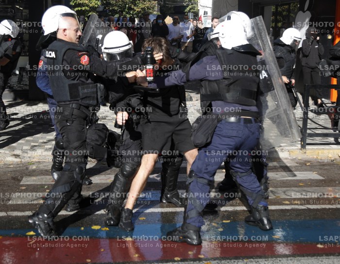 Protesta e Thirrur nga Studentet ne Tirane