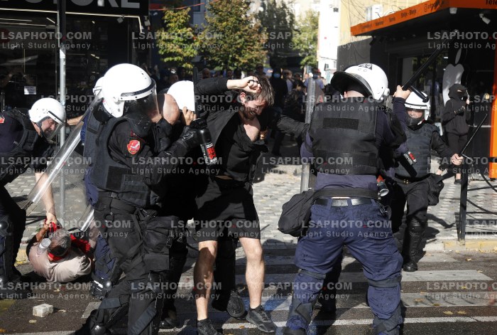 Protesta e Thirrur nga Studentet ne Tirane