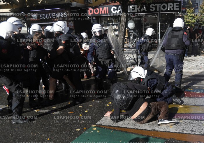Protesta e Thirrur nga Studentet ne Tirane