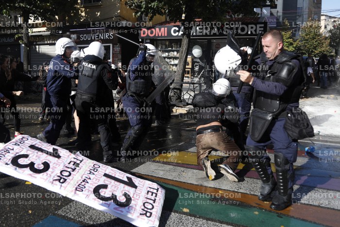 Protesta e Thirrur nga Studentet ne Tirane