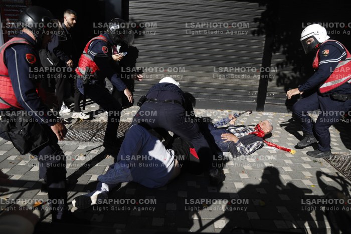 Protesta e Thirrur nga Studentet ne Tirane