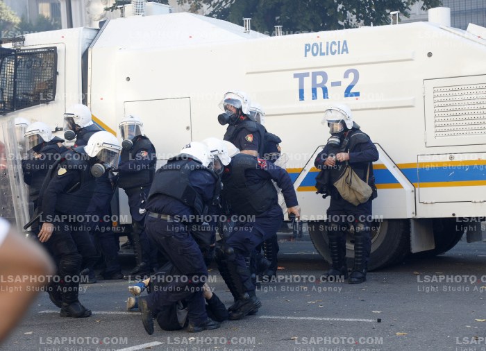 Protesta e Thirrur nga Studentet ne Tirane