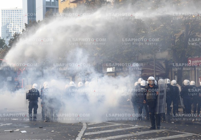 Protesta e Thirrur nga Studentet ne Tirane