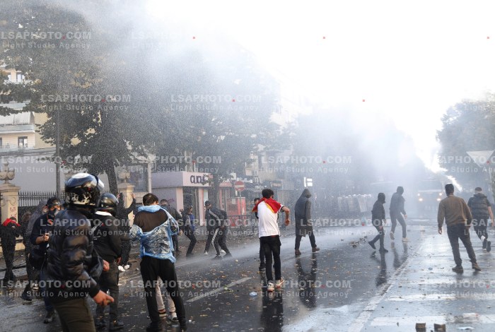 Protesta e Thirrur nga Studentet ne Tirane