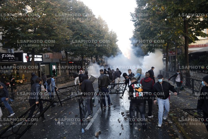 Protesta e Thirrur nga Studentet ne Tirane
