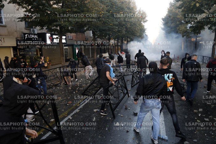 Protesta e Thirrur nga Studentet ne Tirane
