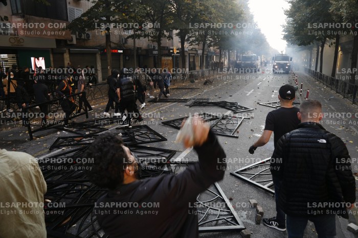 Protesta e Thirrur nga Studentet ne Tirane