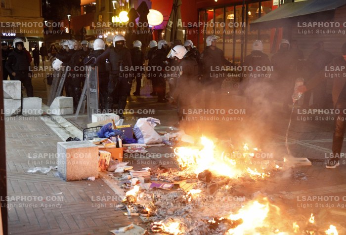 Protesta e Thirrur nga Studentet ne Tirane