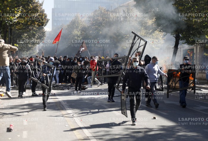 Dita e Dyte e Protestes se Thirrur nga Studentet ne Tirane