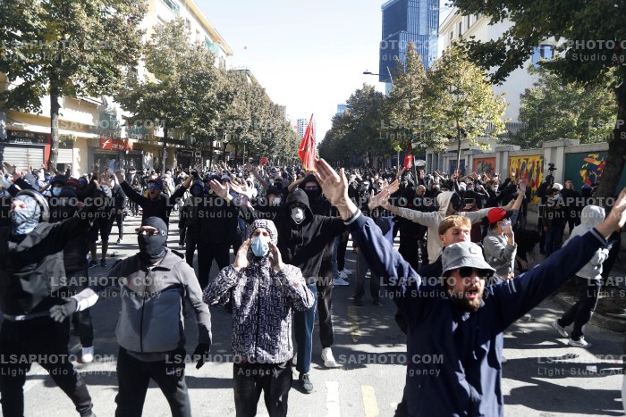Dita e Dyte e Protestes se Thirrur nga Studentet ne Tirane