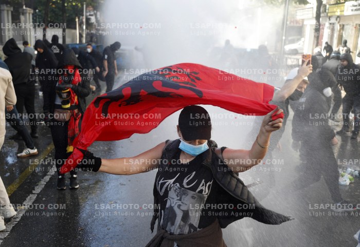 Dita e Dyte e Protestes se Thirrur nga Studentet ne Tirane