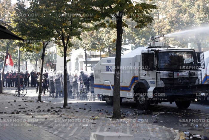 Dita e Dyte e Protestes se Thirrur nga Studentet ne Tirane