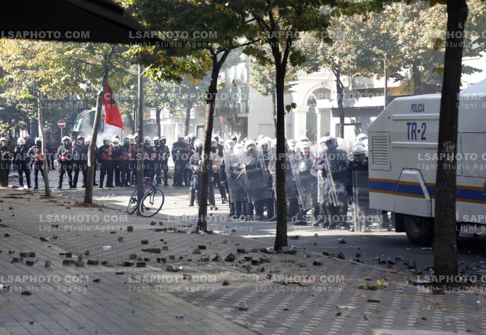 Dita e Dyte e Protestes se Thirrur nga Studentet ne Tirane