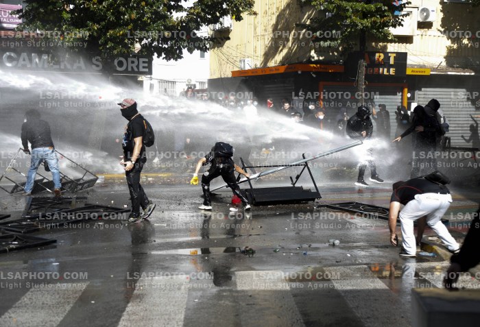Dita e Dyte e Protestes se Thirrur nga Studentet ne Tirane