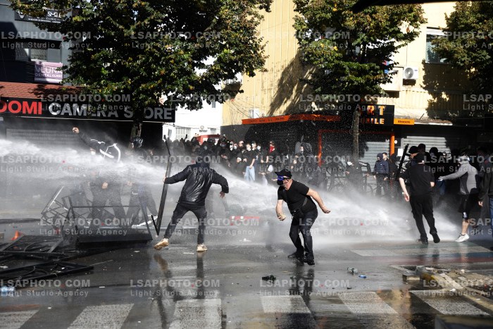 Dita e Dyte e Protestes se Thirrur nga Studentet ne Tirane