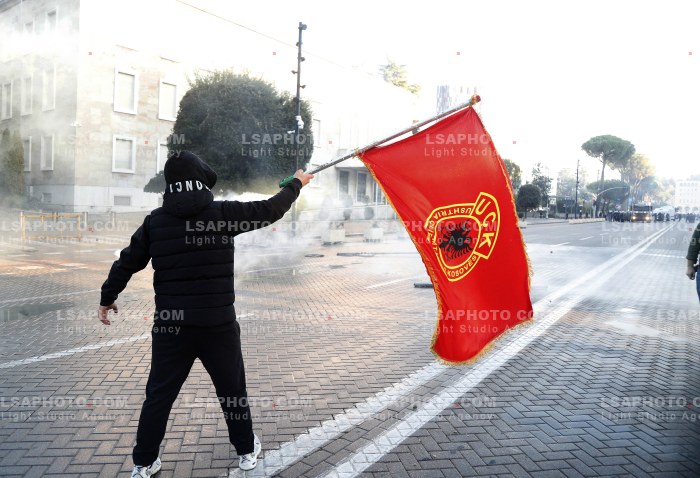 Dita e Dyte e Protestes se Thirrur nga Studentet ne Tirane