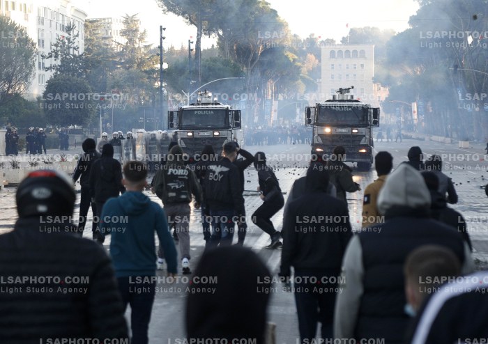 Dita e Dyte e Protestes se Thirrur nga Studentet ne Tirane