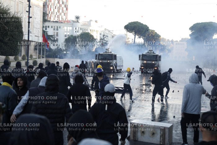 Dita e Dyte e Protestes se Thirrur nga Studentet ne Tirane