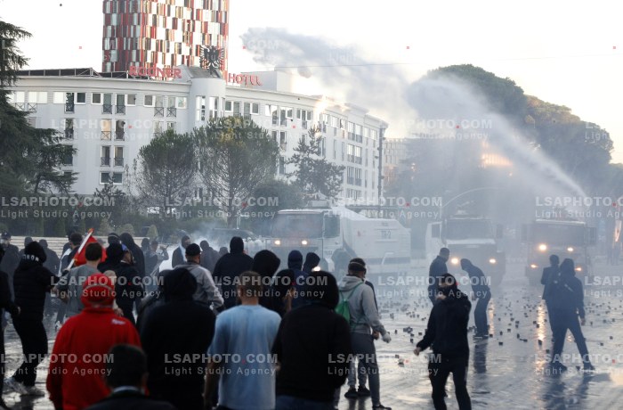 Dita e Dyte e Protestes se Thirrur nga Studentet ne Tirane