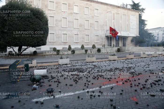 Dita e Dyte e Protestes se Thirrur nga Studentet ne Tirane