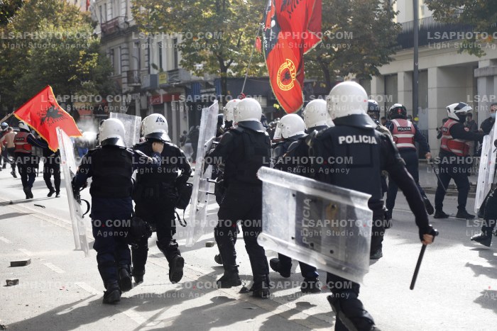 Dita e Trete e Protestes se Thirrur nga Studentet ne Tirane