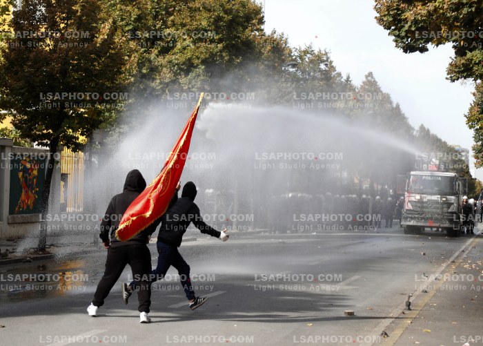 Dita e Trete e Protestes se Thirrur nga Studentet ne Tirane