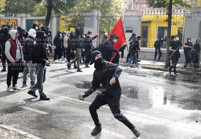 Dita e Trete e Protestes se Thirrur nga Studentet ne Tirane