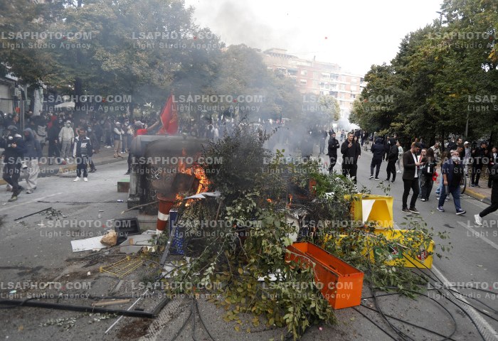 Dita e Trete e Protestes se Thirrur nga Studentet ne Tirane