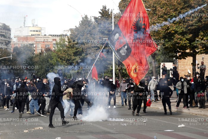 Dita e Trete e Protestes se Thirrur nga Studentet ne Tirane