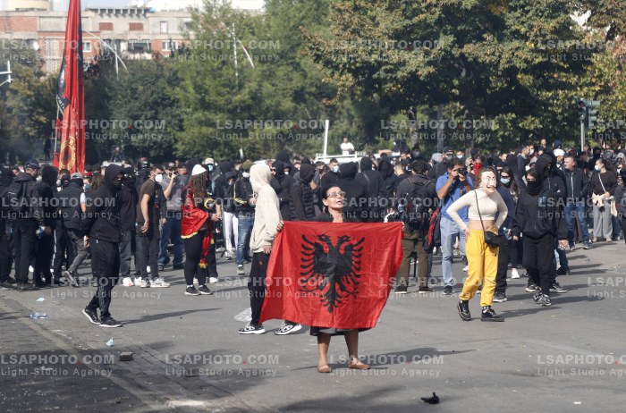 Dita e Trete e Protestes se Thirrur nga Studentet ne Tirane