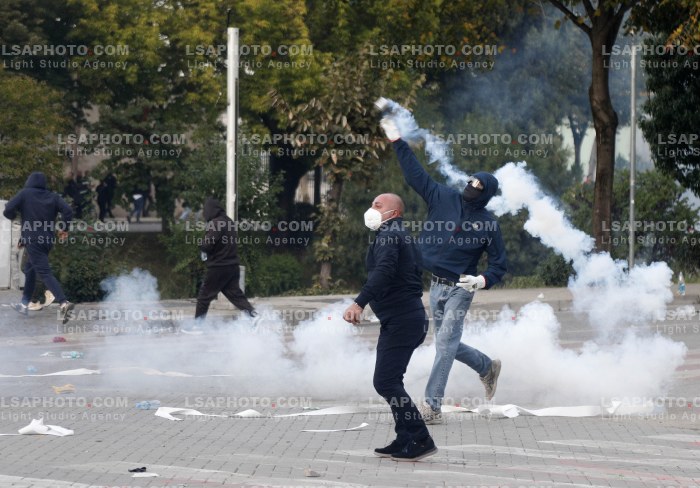 Dita e Trete e Protestes se Thirrur nga Studentet ne Tirane