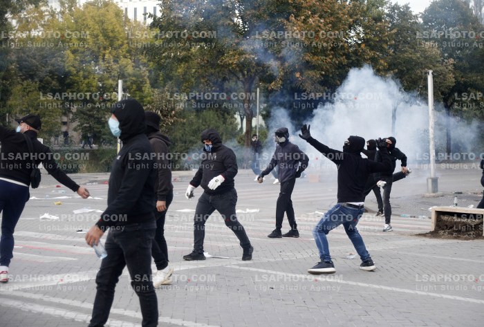 Dita e Trete e Protestes se Thirrur nga Studentet ne Tirane