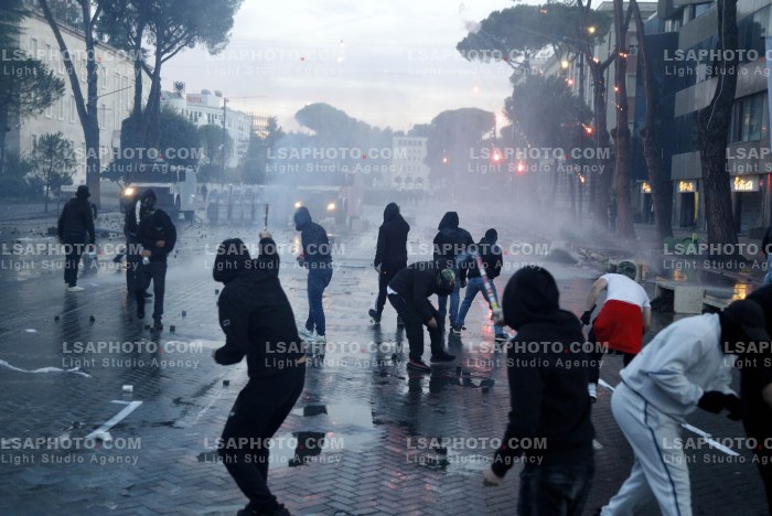 Dita e Trete e Protestes se Thirrur nga Studentet ne Tirane