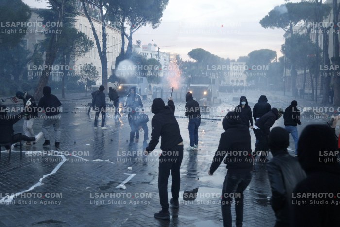 Dita e Trete e Protestes se Thirrur nga Studentet ne Tirane