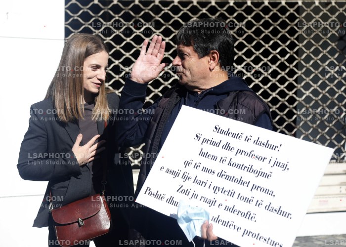 Dita e Katert e Protestes se Thirrur nga Studentet ne Tirane
