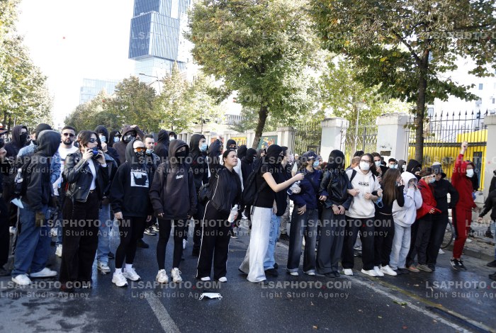 Dita e Katert e Protestes se Thirrur nga Studentet ne Tirane