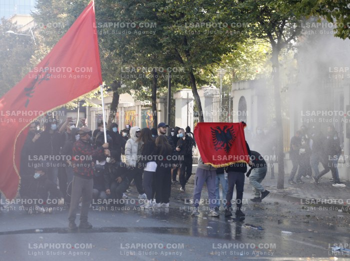 Dita e Katert e Protestes se Thirrur nga Studentet ne Tirane