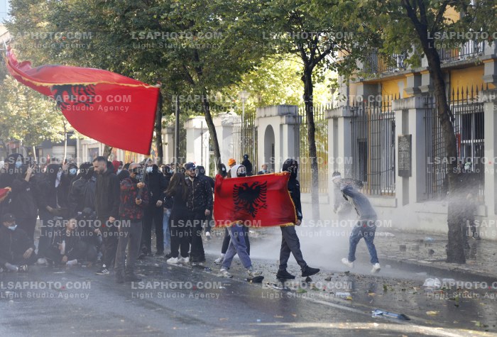 Dita e Katert e Protestes se Thirrur nga Studentet ne Tirane