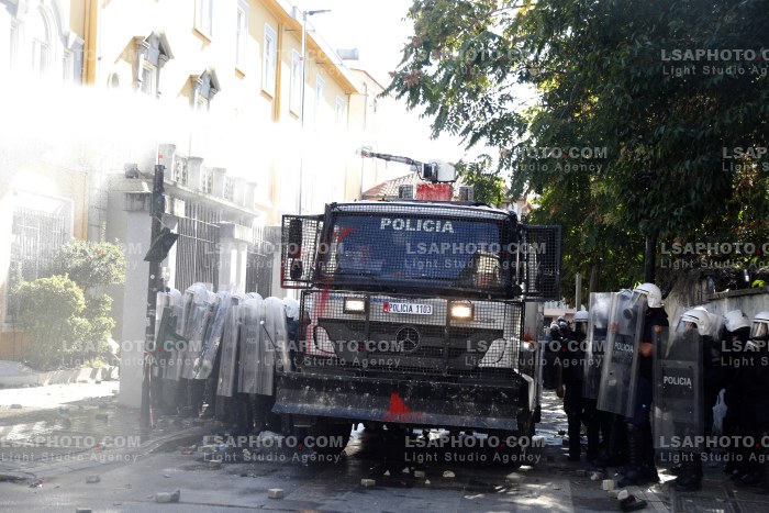 Dita e Katert e Protestes se Thirrur nga Studentet ne Tirane