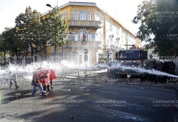 Dita e Katert e Protestes se Thirrur nga Studentet ne Tirane