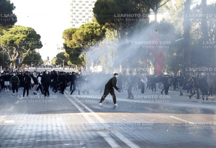 Dita e Katert e Protestes se Thirrur nga Studentet ne Tirane