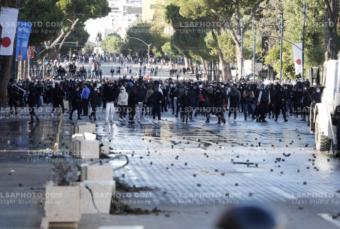 Dita e Katert e Protestes se Thirrur nga Studentet ne Tirane