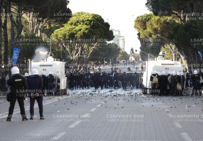 Dita e Katert e Protestes se Thirrur nga Studentet ne Tirane