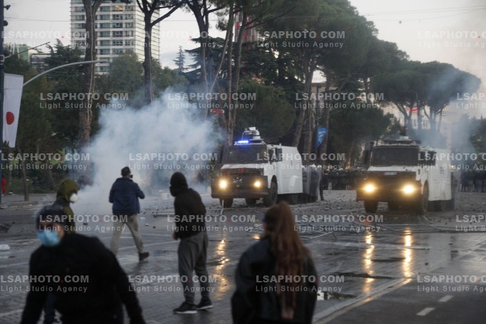Dita e Katert e Protestes se Thirrur nga Studentet ne Tirane